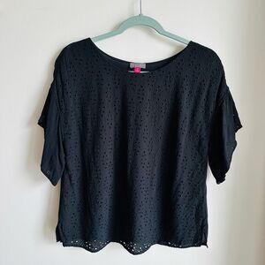 Vince Camuto Black‎ Eyelet Flutter Sleeve Blouse – Size Medium – 100% Rayon
